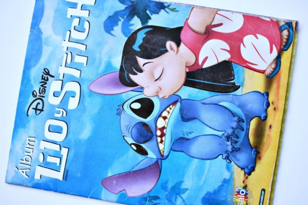 Lilo y Stich (Salo, 2002): Faltan 40 Láminas