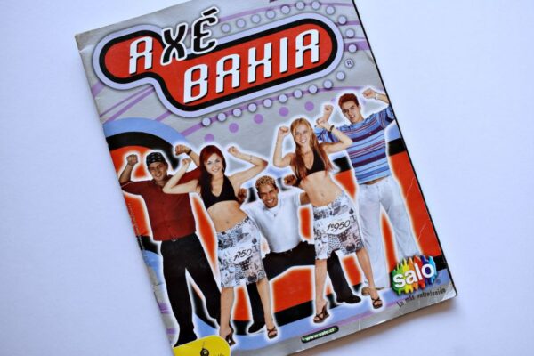 Axe Bahia Internacional (Axé Bahía) (Salo, 2002): Faltan 14 Láminas (Álbum)