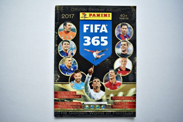 FIFA 365 2017 (Panini, 2016): Tiene 199 Láminas (Álbum)