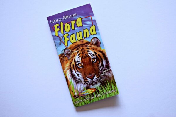 Flora y Fauna Edición Especial Para Estudiantes (Artecrom, 2014): Álbum Completo (Con todas sus láminas pegadas)