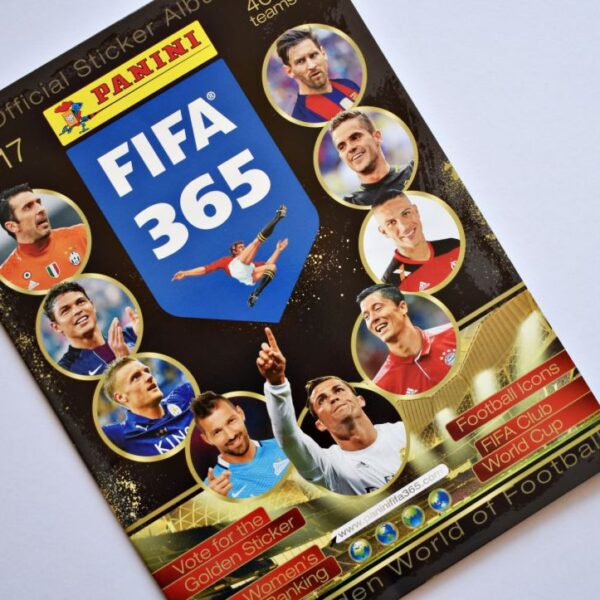 FIFA 365 2017 (Panini