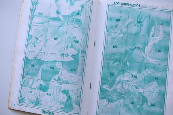 Dinosaurios (Artecrom, 1980): Tiene 42 Láminas (Álbum)