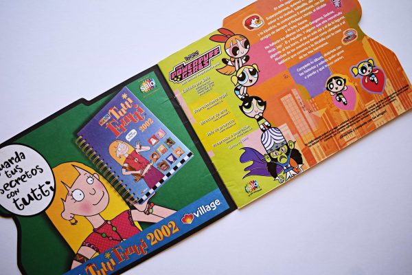 Chicas Superpoderosas 2 (Salo, 2001): Tiene 86 Láminas (Álbum)