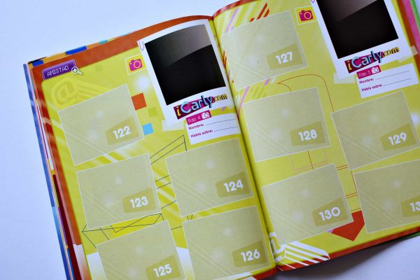 iCarly (Panini, 2011): Álbum Vacío (Sin láminas)