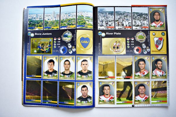 FIFA 365 2017 (Panini, 2016): Tiene 199 Láminas (Álbum)