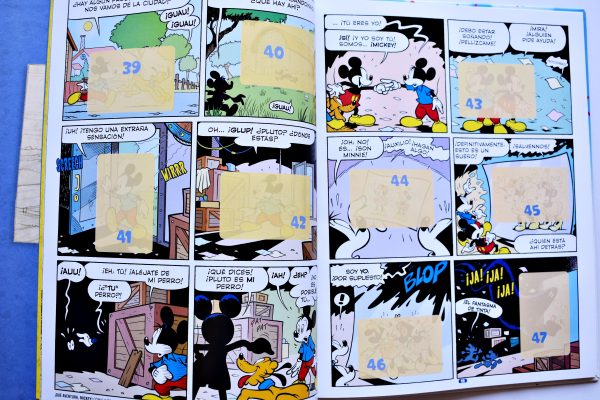 Mickey Mouse Sticker Story 90 Años (Panini, 2019): Álbum Vacío (Sin láminas)