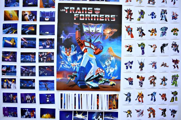 . 1 Álbum: Transformers 86': Álbum Completo A Pegar