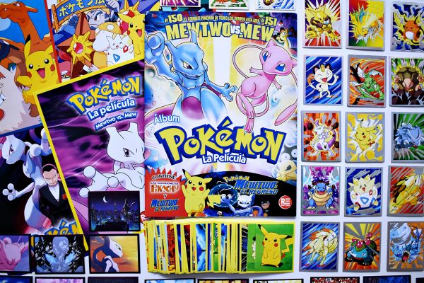 . Pokémon Mewtwo vs Mew: Álbum Completo A Pegar