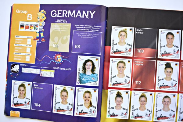 Copa Mundial 2019 Francia (Femenina) (Panini, 2019): Faltan 55 Láminas (Álbum)