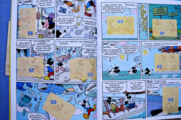 Mickey Mouse Sticker Story 90 Años (Panini, 2019): Álbum Vacío (Sin láminas)