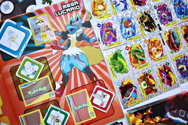 . 1 Álbum: Pokémon Universe 2: Álbum Completo A Pegar