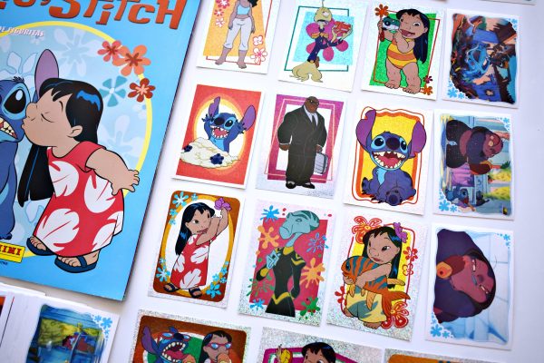 . 1 Álbum: Lilo y Stich: Álbum Completo A Pegar