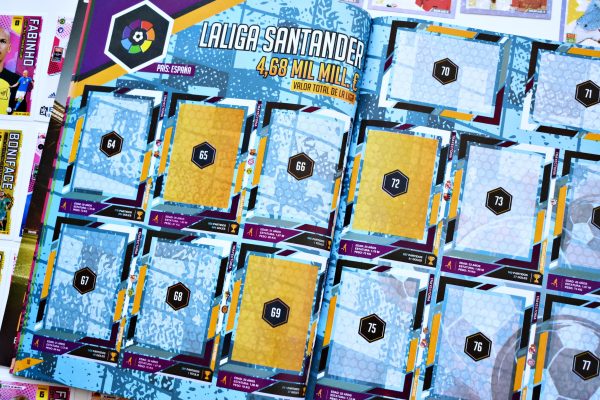 Los Reyes del Fútbol [2023-2024]: Álbum Completo A Pegar