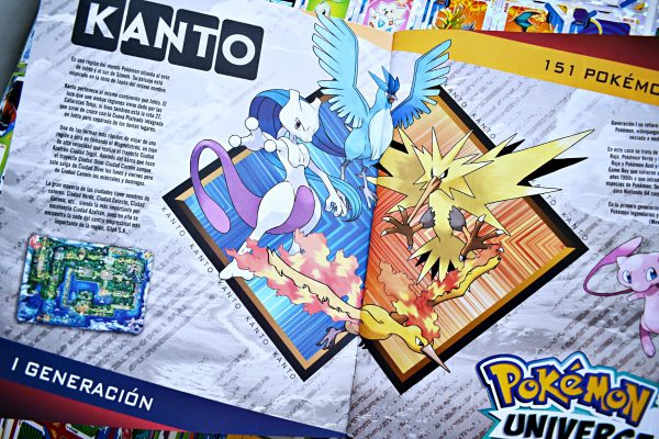 . 1 Álbum: Pokémon Universe, Promos: Álbum Completo A Pegar