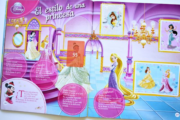 Una Navidad Mágica con Disney (Panini, 2013): Tiene 110 Láminas (Álbum)