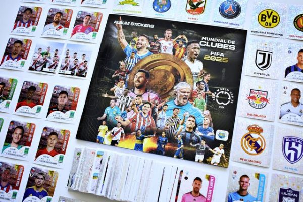Mundial De Clubes FIFA [EDU]: Álbum Completo A Pegar