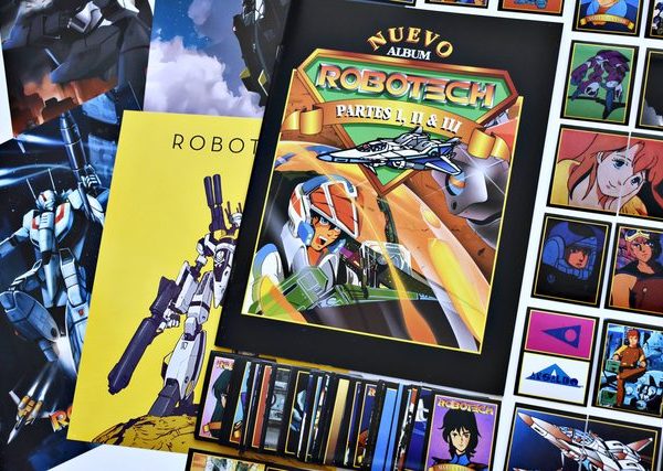 Robotech 3: Álbum Completo A Pegar foto 1