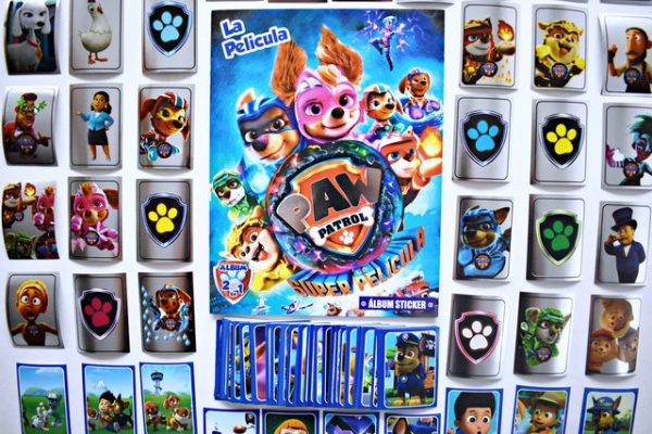 Paw Patrol: Álbum Completo A Pegar
