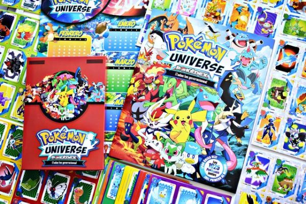 Pokémon Universe 1 [1025 Lam a Pegar]: Álbum Completo A Pegar [Ultimas Unidades] [Enciclopedia]