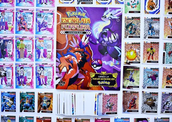 Pokémon Escarlata y Purpura: Álbum Completo A Pegar foto 1