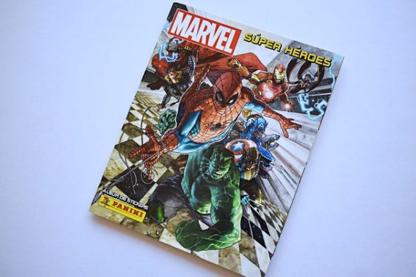 Marvel Súper Héroes (Panini, 2017): Álbum Vacío (Sin láminas)