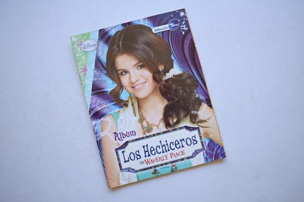 Los Hechiceros de Waverly Place (Big-Bang, 2011): Faltan 45 Láminas