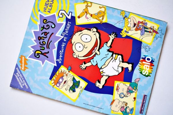 Rugrats 2 (Salo, 1999): Tiene 95 Láminas