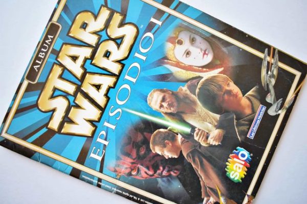 Star Wars 1 (Salo, 1999): Tiene 40 Láminas