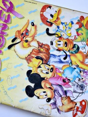 Disney (Salo, 1987): Tiene 15 Láminas