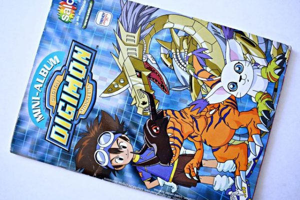 Digimon Mini (Salo, 2001): Tiene 16 Láminas