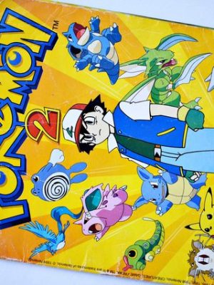 Pokémon 2 (Salo, 1999): Tiene 35 Láminas