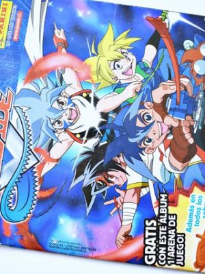 Beyblade 2 (Panini, 2004): Tiene 66 Láminas