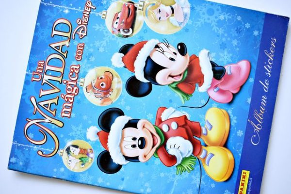 Una Navidad Mágica con Disney (Panini, 2013): Tiene 56 Láminas
