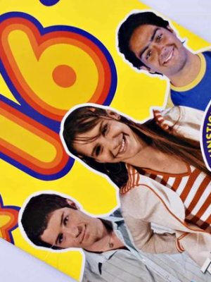 16 [Teleserie 16] (Salo, 2003): Tiene 13 Láminas