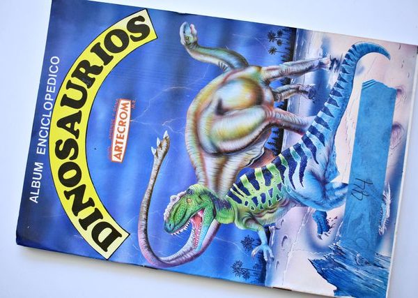 Dinosaurios (Artecrom