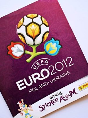 UEFA Euro 2012 Poland - Ukraine (Panini, 2012): Tiene 254 Láminas
