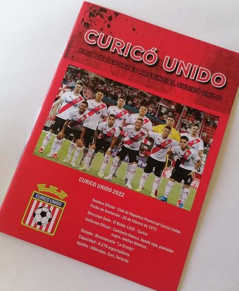 Curico Unido (1973-2022) Álbum Del Club Deportivo: Álbum Completo (Con láminas impresas) foto 1
