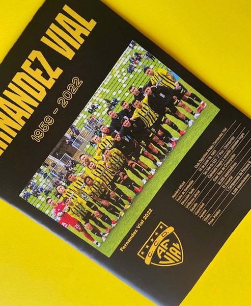 Fernández Vial (1959-2022) Álbum Del Club Deportivo (Don Comic